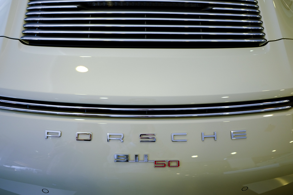 Una trasera que enamora. El 911 "50 Jahre".